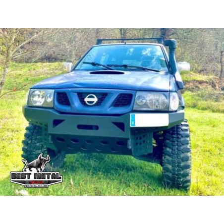 PARAGOLPES METÁLICO NISSAN TERRANO 2 FARO GRANDE DELANTERO (M1)
